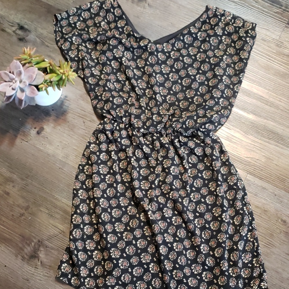Adorable black printed mini dress